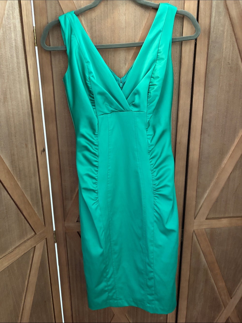 🇨🇦LE CHATEAU Gorgeous Emerald Green Form Fitting Dress SIZE XXS